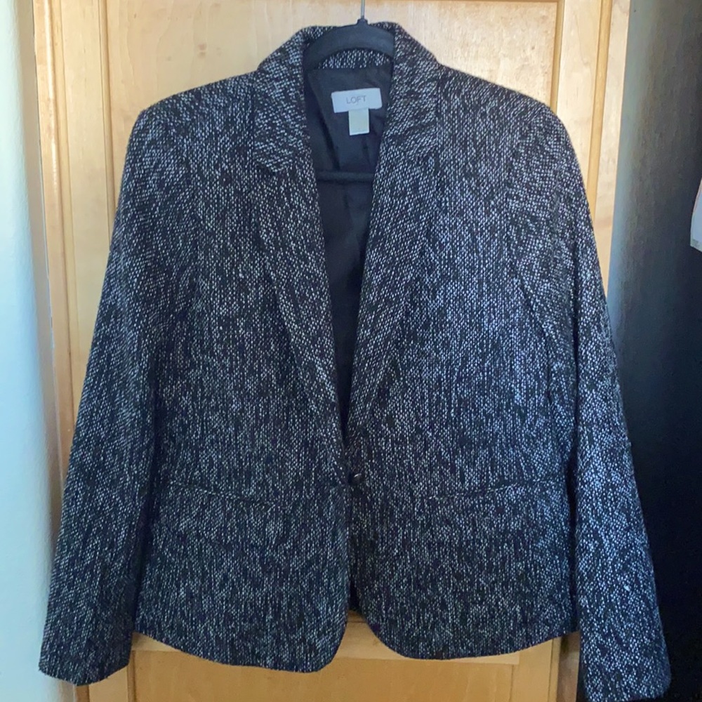 Loft blazer black and white